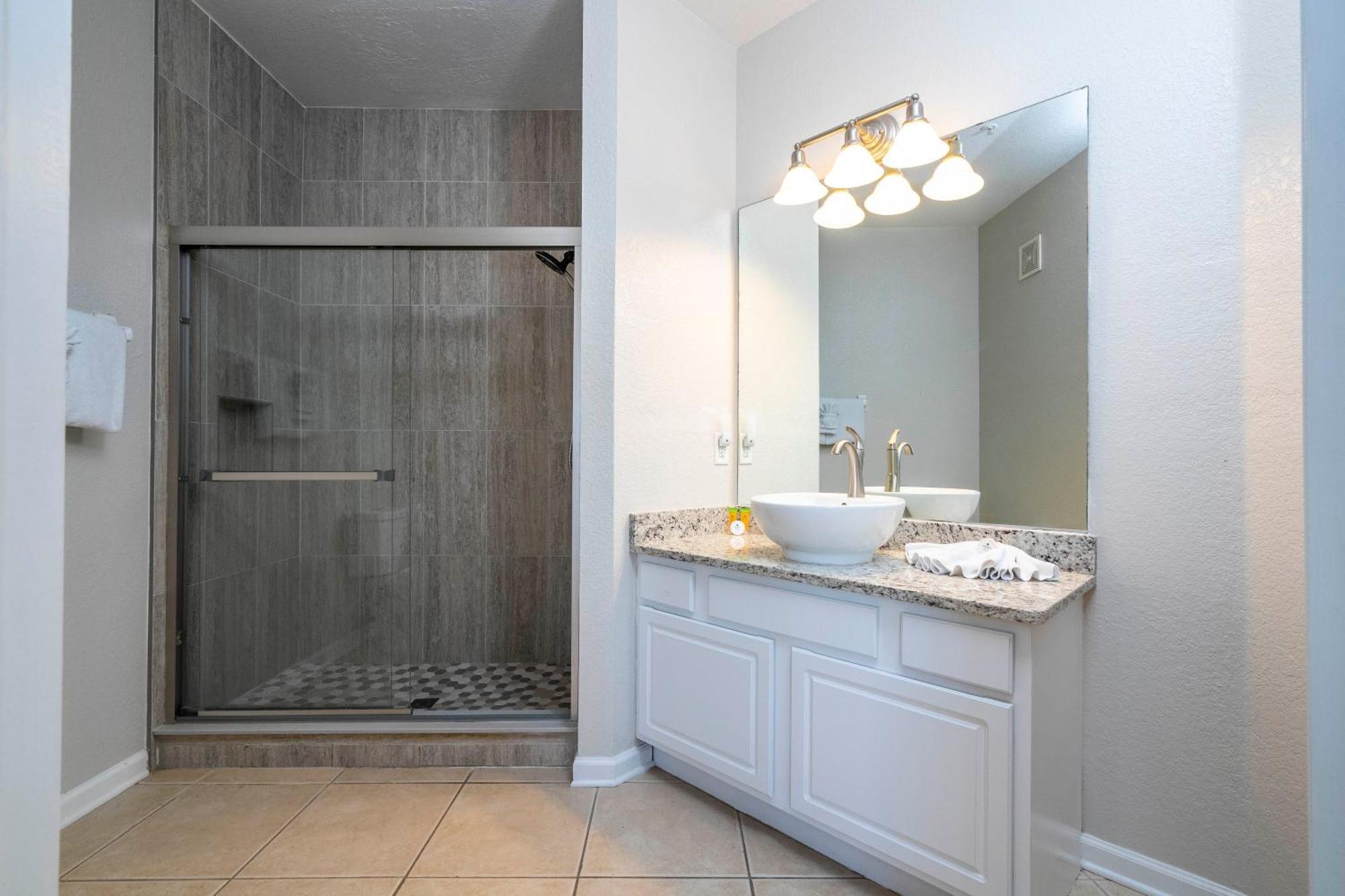 Location Location Orlando Resort Near All Parks! Int'L Dr Екстер'єр фото